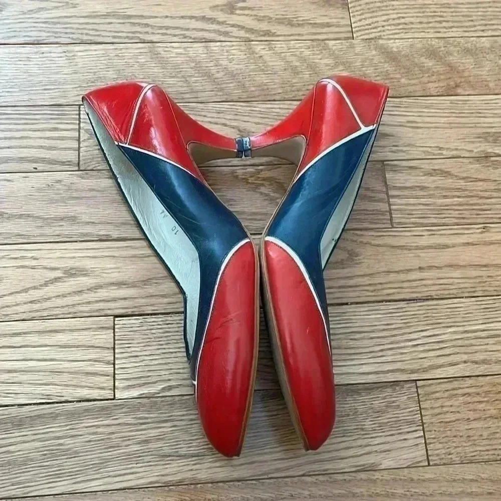 [10AA]Pappagallo Blue/Red  Patterned Kit Heel Pump - Picture 3 of 9